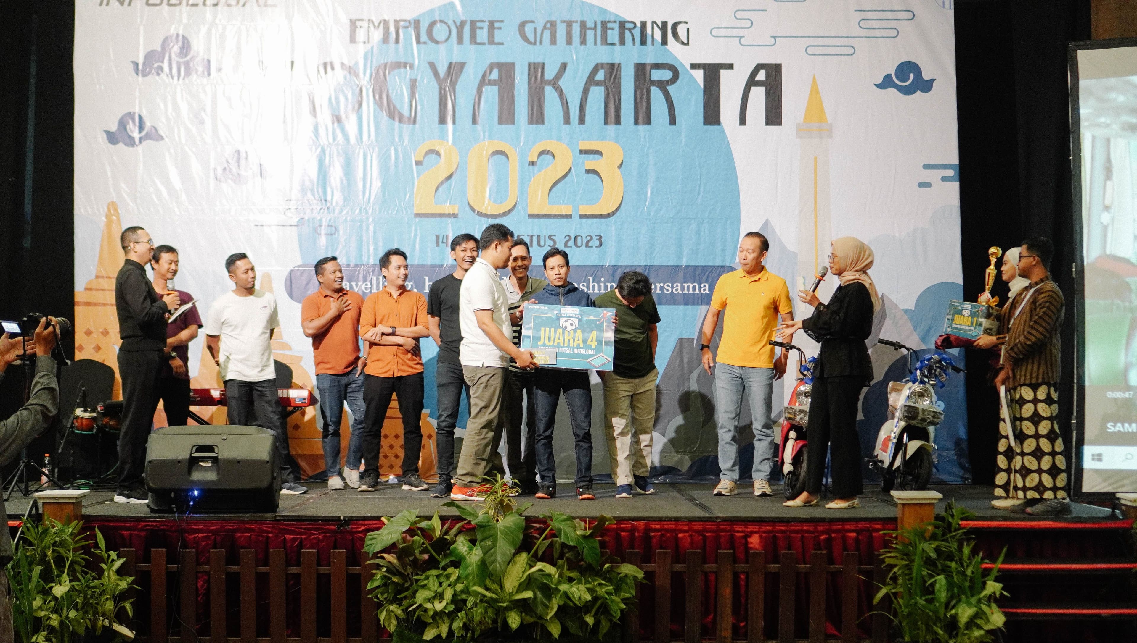 INFOGLOBAL DAY 1-171